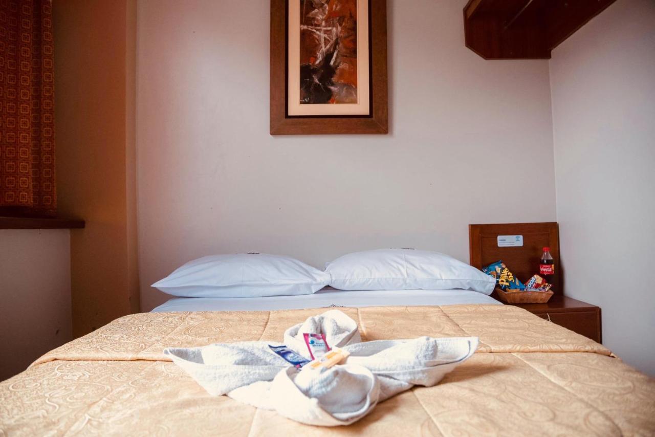 Hotel Jorge Chavez Трухильо Экстерьер фото