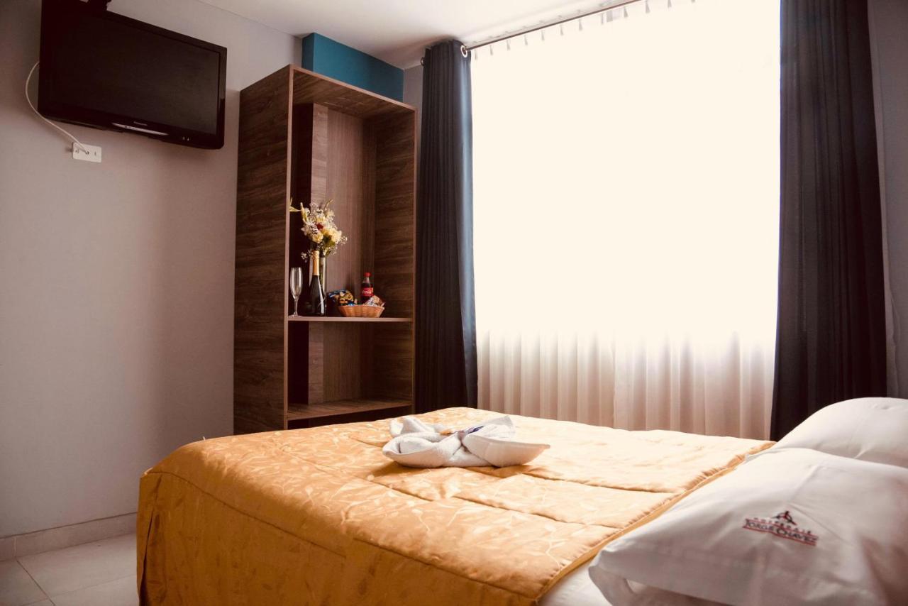 Hotel Jorge Chavez Трухильо Экстерьер фото