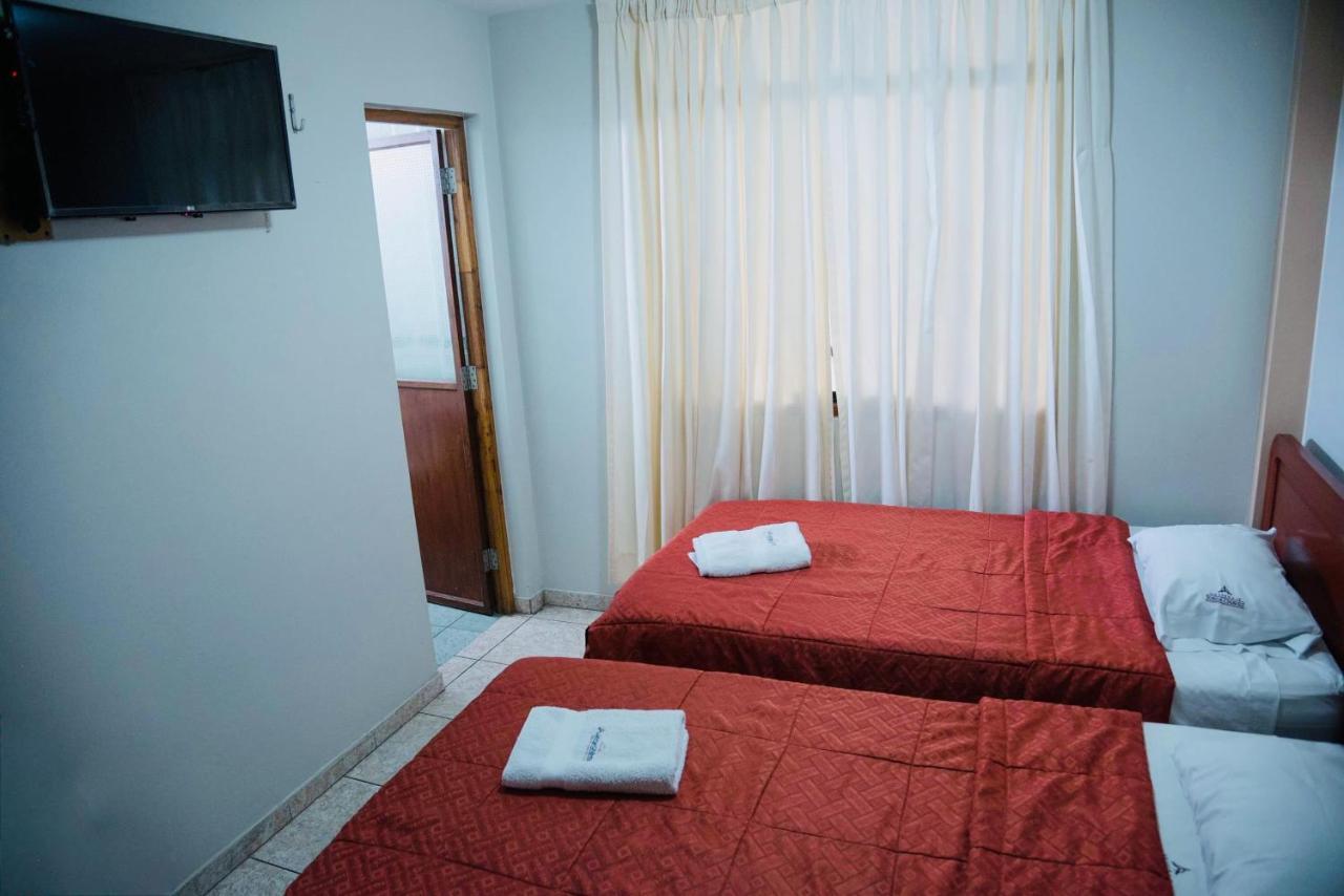 Hotel Jorge Chavez Трухильо Экстерьер фото